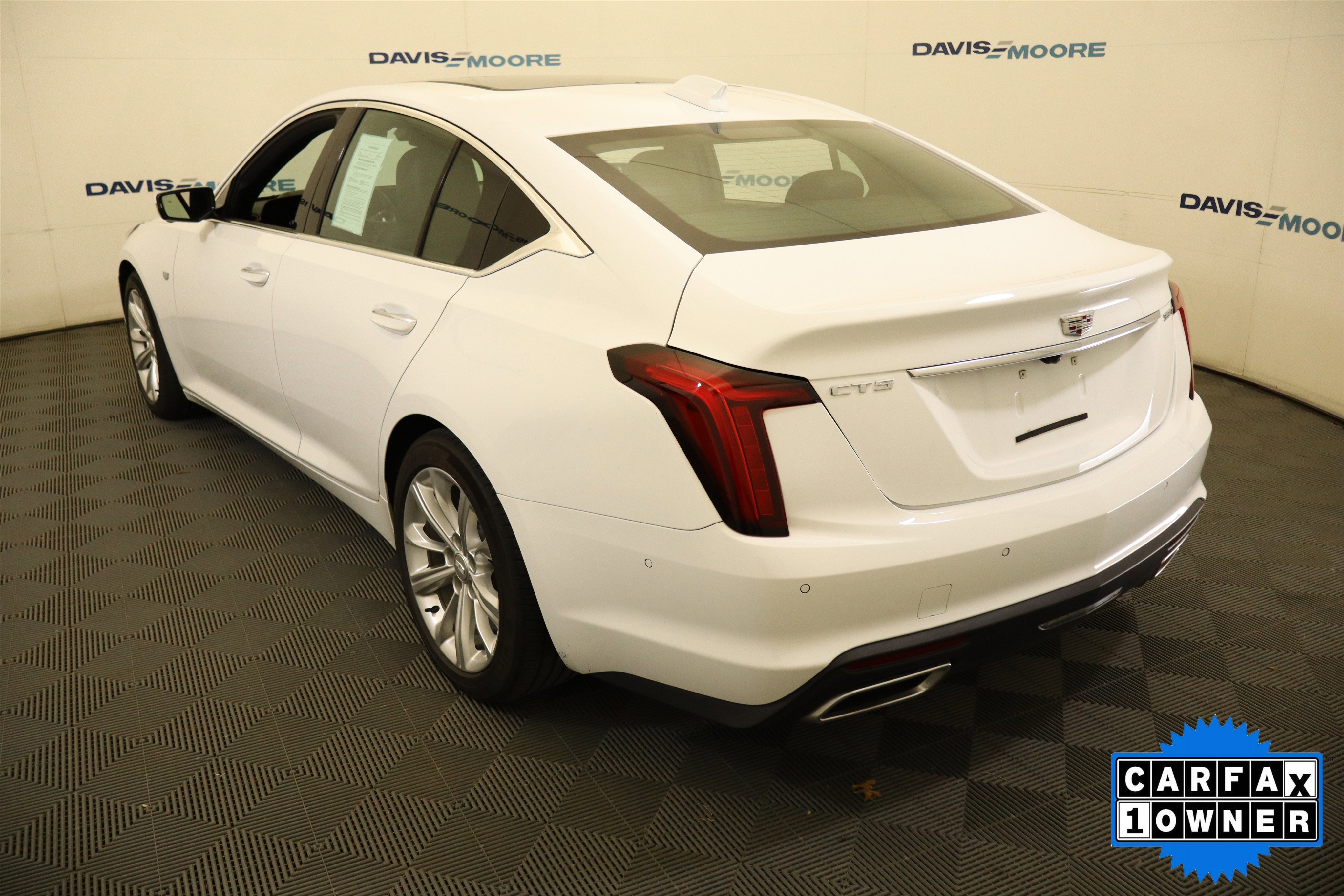 Used 2025 Cadillac CT5 Premium Luxury RWD image 10