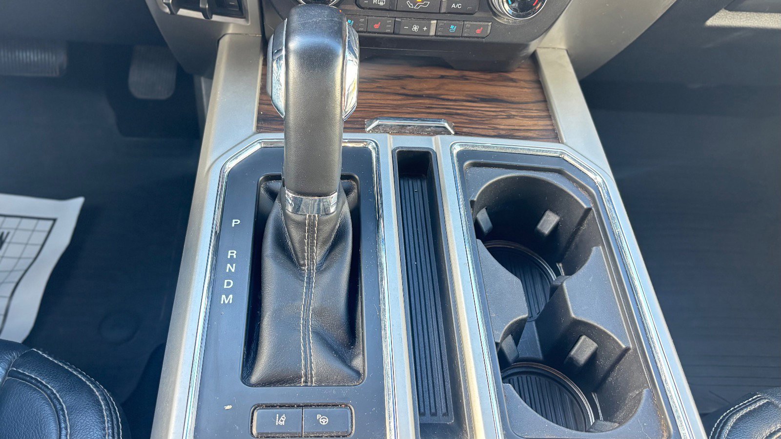 Certified 2019 Ford F150 Lariat w/ Equipment Group 502A Luxury image 55