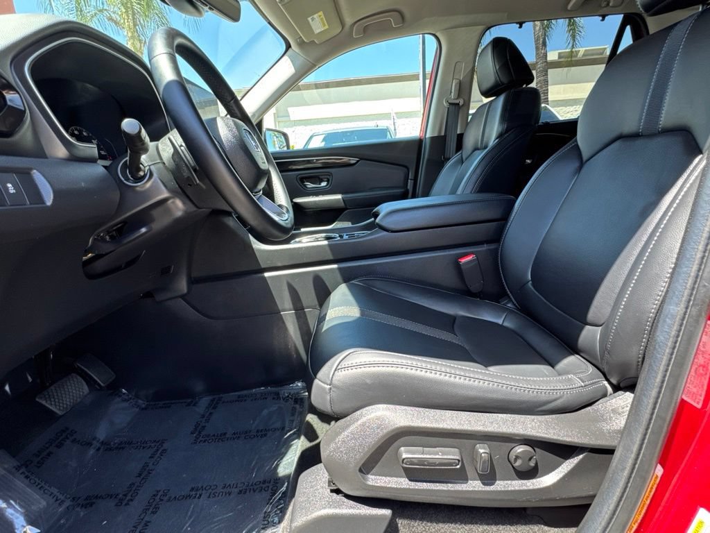 Used 2025 Honda Pilot EX-L image 25