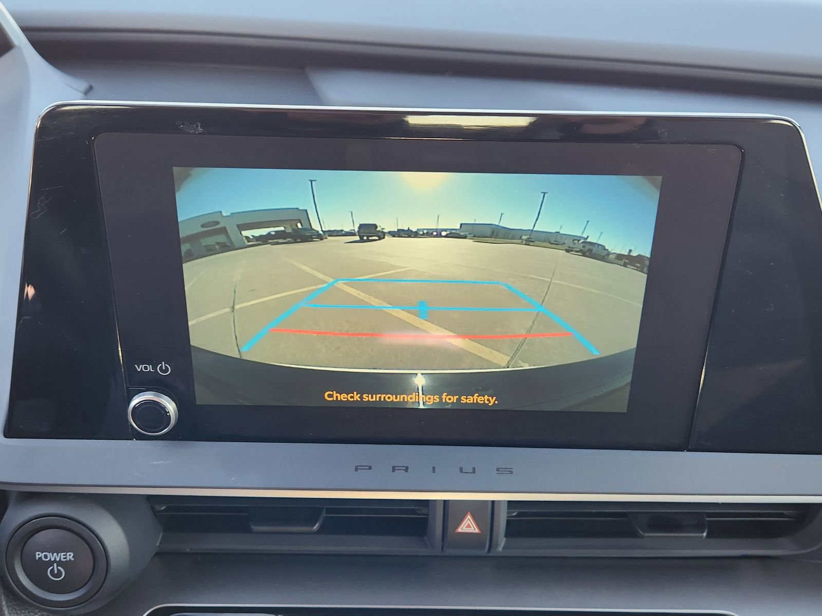 Used 2024 Toyota Prius LE image 21