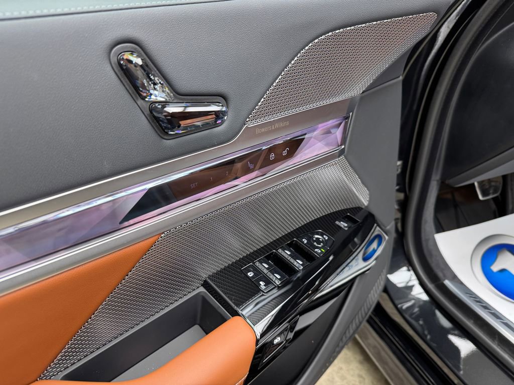 New 2026 BMW 760i xDrive w/ Executive Package image 11