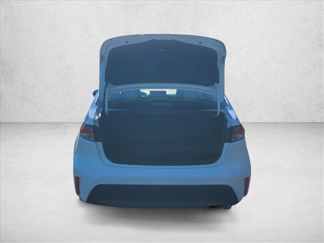 Used 2023 Toyota Corolla LE image 6