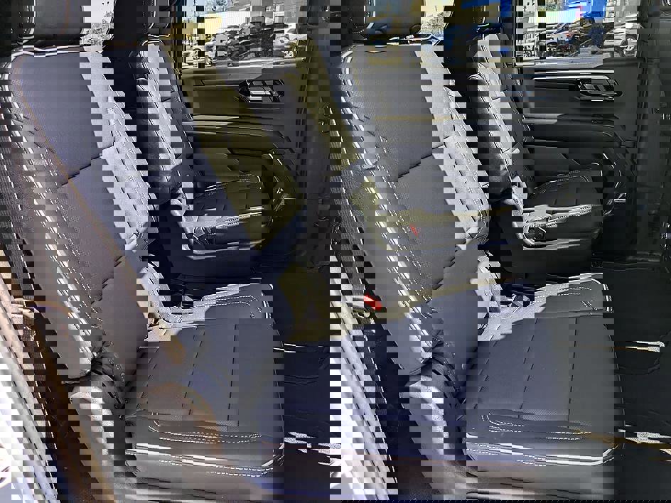 New 2026 Chevrolet Suburban Premier w/ Sun And Tow Package image 32