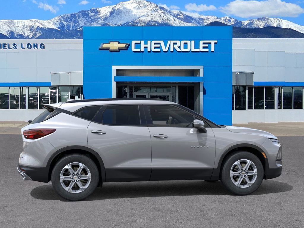 New 2026 Chevrolet Blazer LT w/ Sound & Technology Package image 5