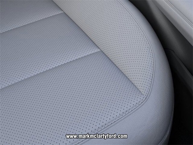 New 2026 Ford Explorer Platinum w/ LUX Leather Package image 16