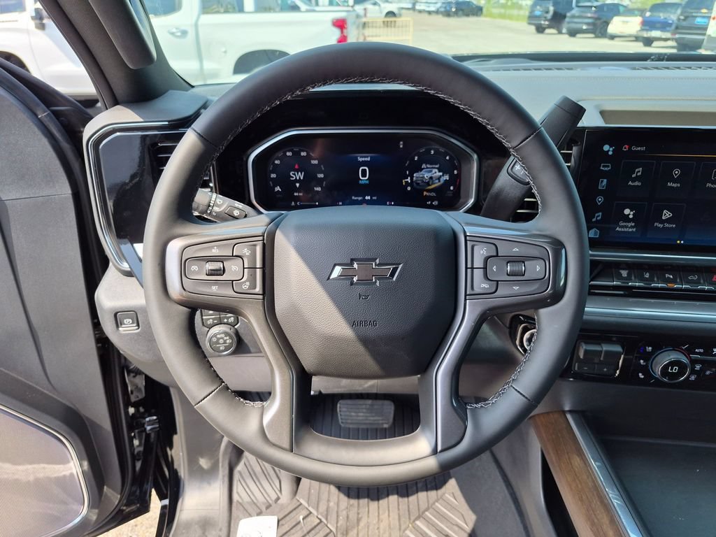 New 2026 Chevrolet Silverado 2500 High Country w/ High Country Premium Package AWD/4WD image 15