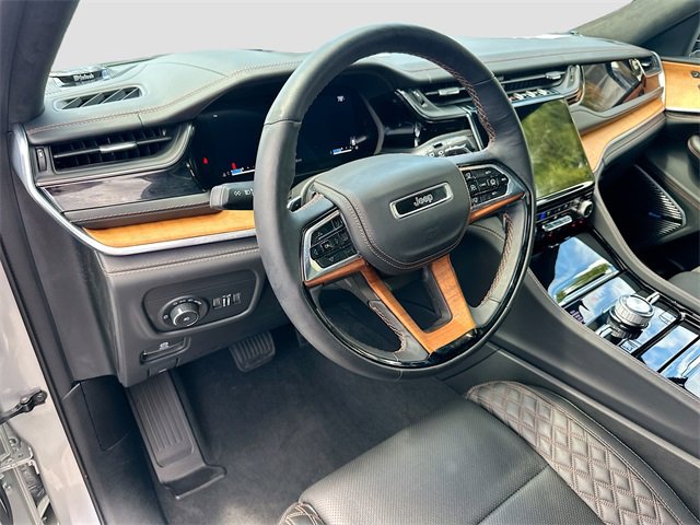 Certified 2022 Jeep Grand Cherokee Summit image 9