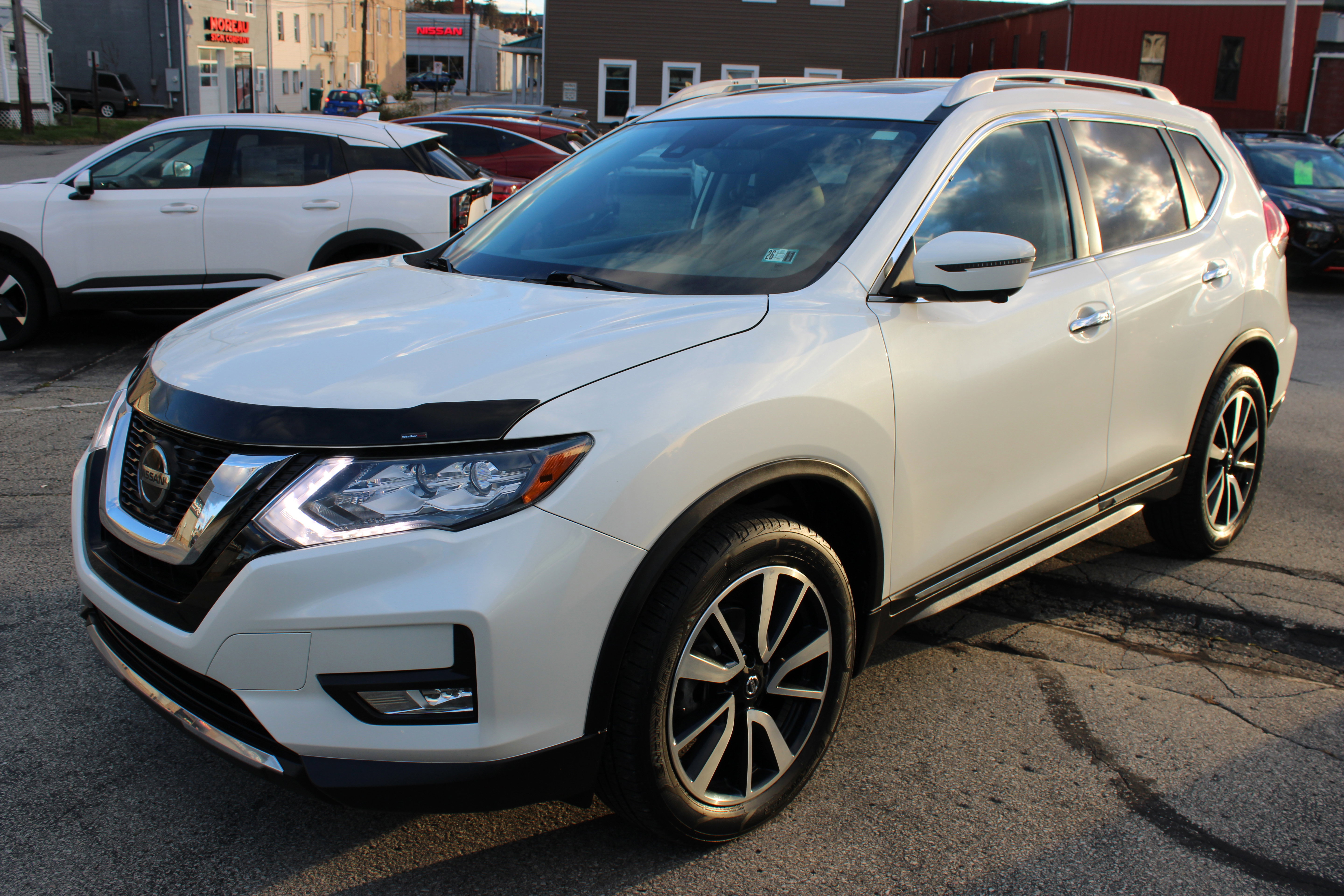 Used 2019 Nissan Rogue SL w/ Premium Package