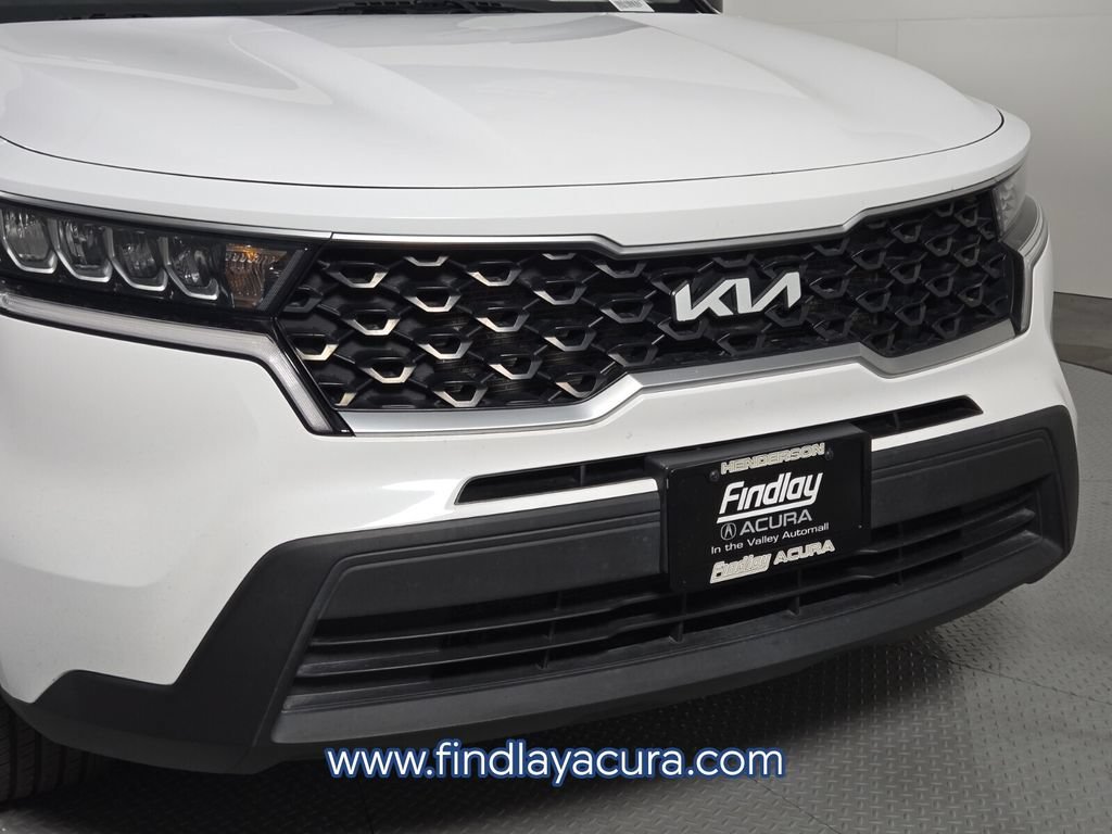 Used 2022 Kia Sorento LX AWD/4WD image 10