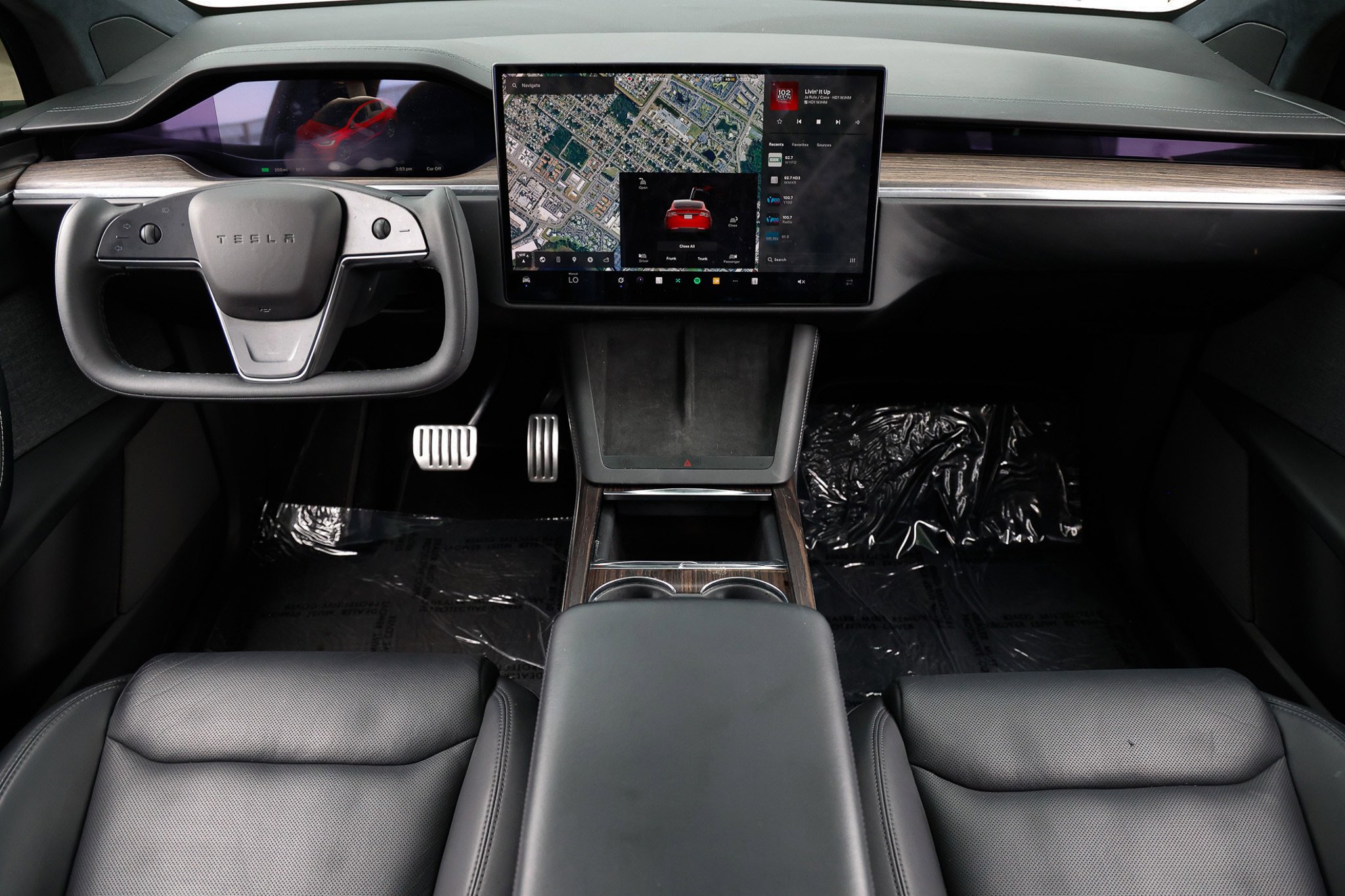 Used 2022 Tesla Model X AWD/4WD image 2