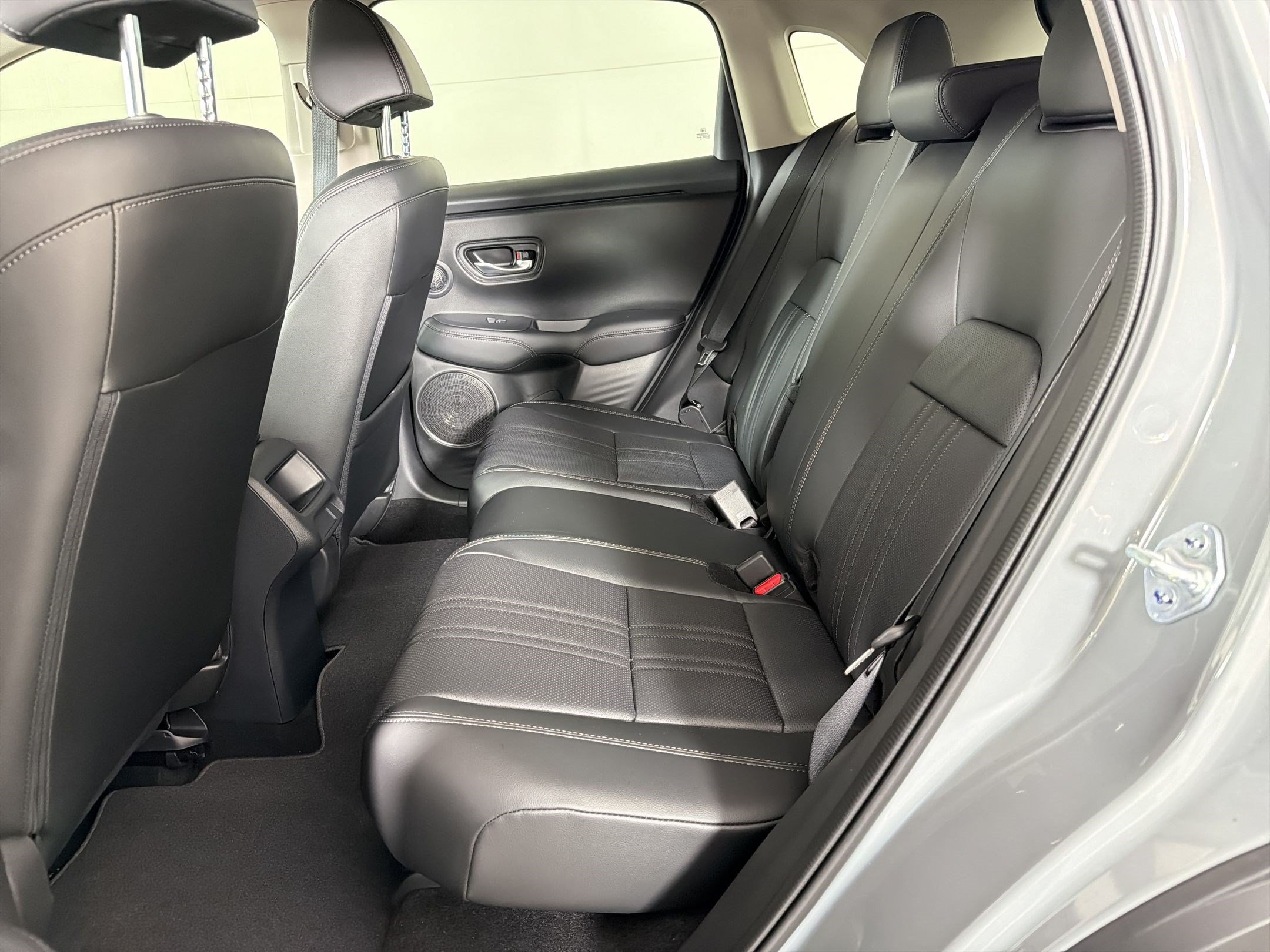 New 2027 Honda HR-V EX-L image 15