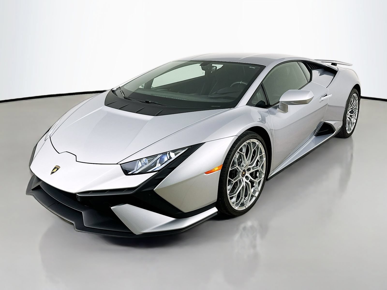 Used 2024 Lamborghini Huracan Tecnica RWD image 1