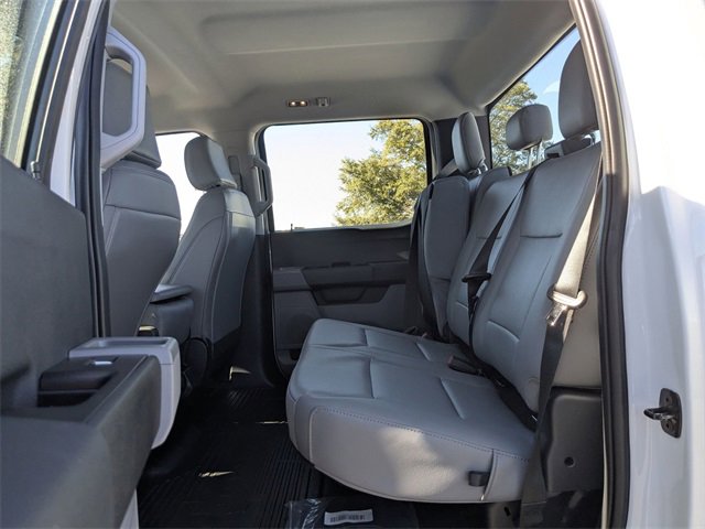 New 2026 Ford F350 4x4 Crew Cab DRW Super Duty image 19