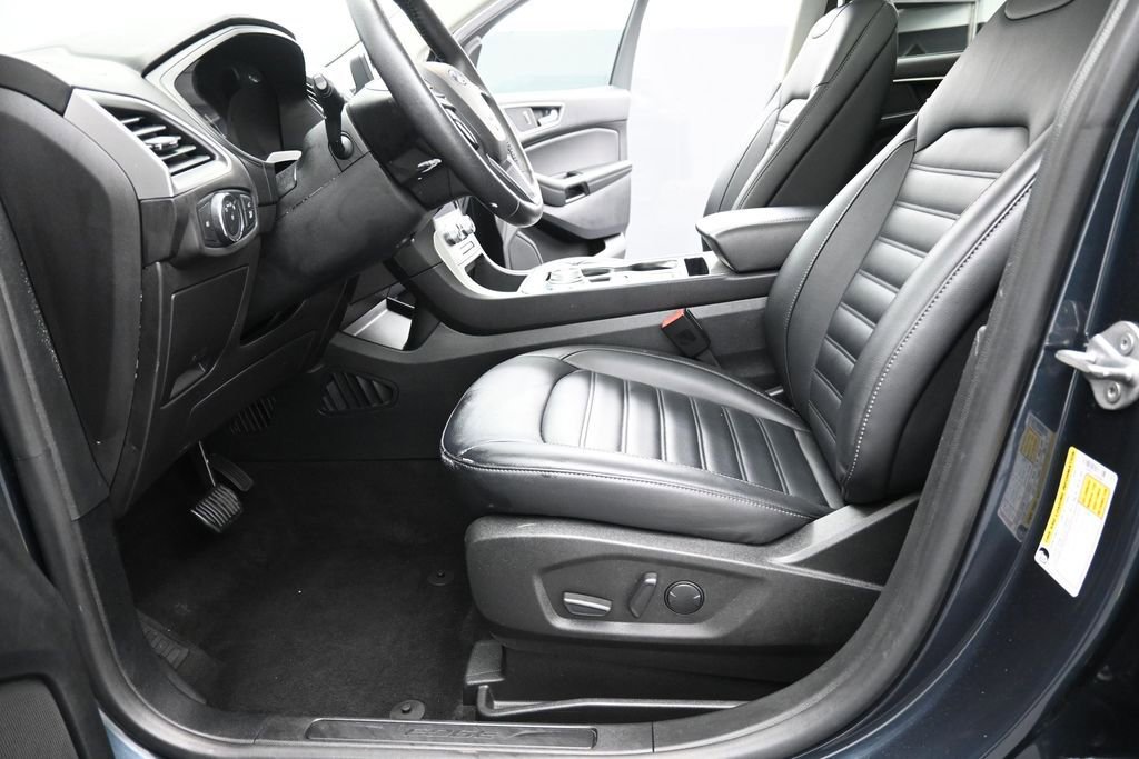 Used 2022 Ford Edge SEL w/ Convenience Package AWD/4WD image 10