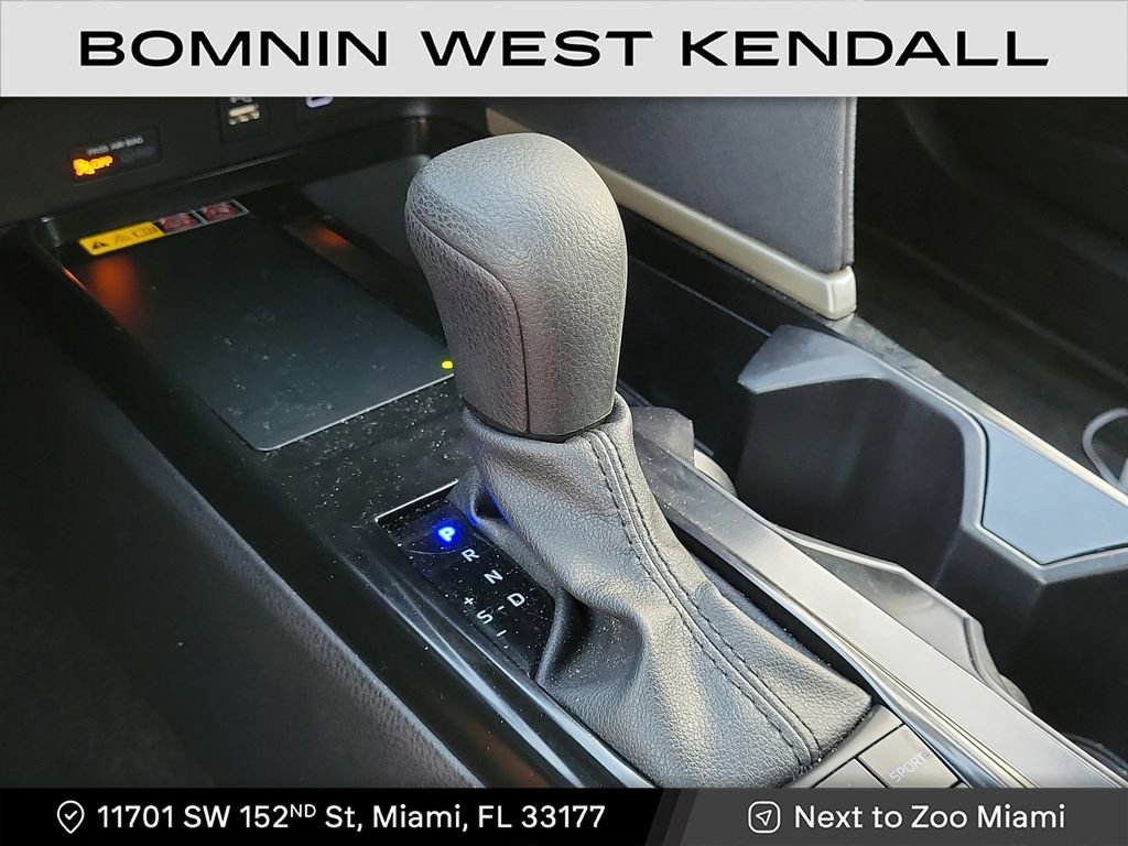 Used 2025 Toyota Camry LE image 20