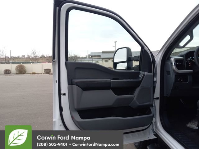 New 2026 Ford F250 XLT image 10