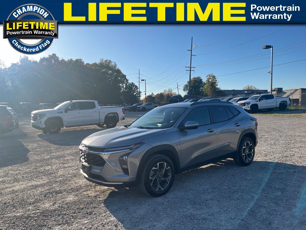 Used 2025 Chevrolet Trax LT w/ LT Convenience Package