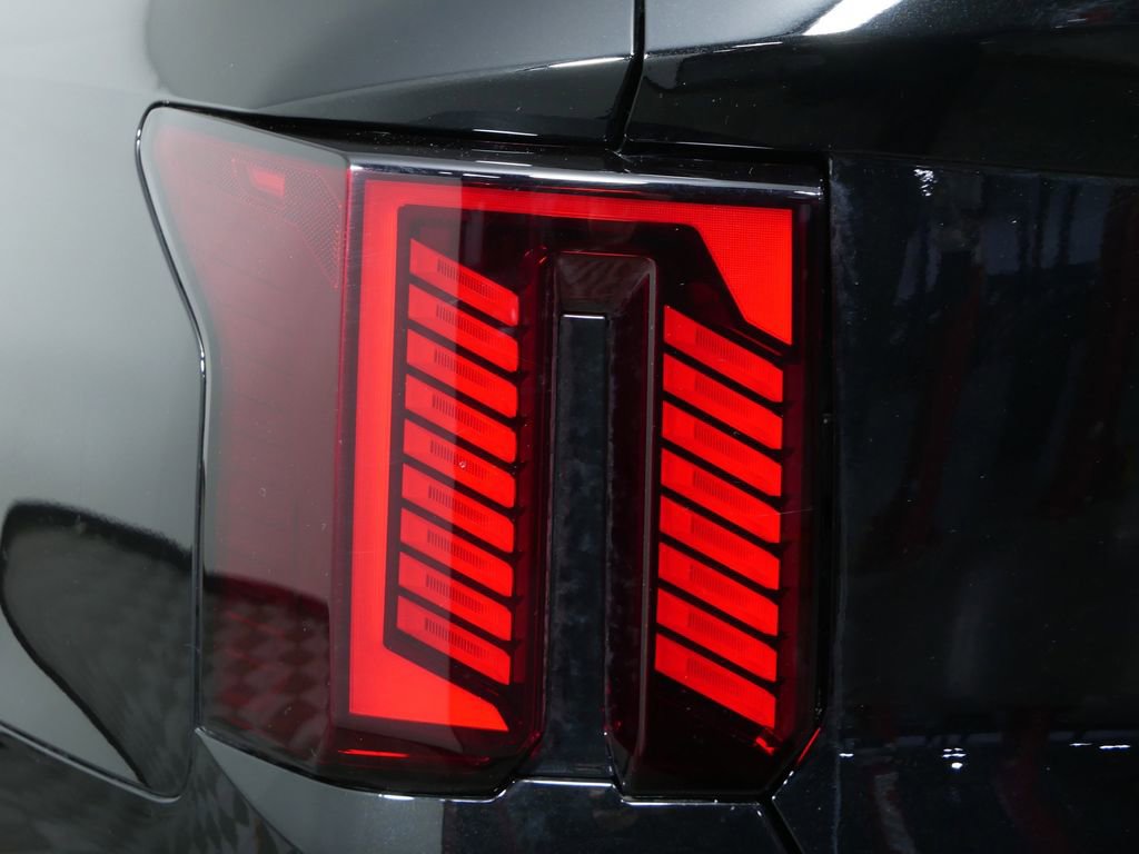 Certified 2025 Kia Sorento SX Prestige image 12