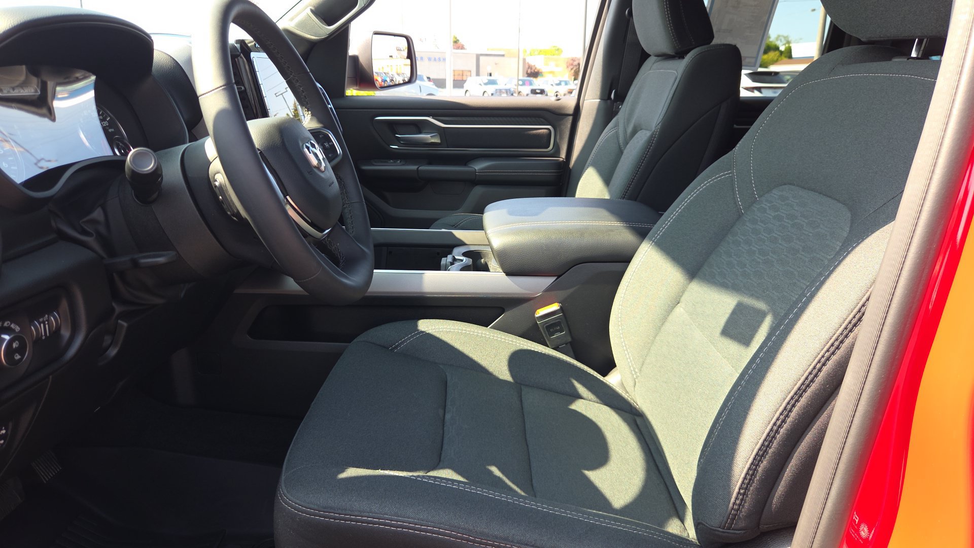 Used 2025 RAM 1500 Big Horn AWD/4WD image 18