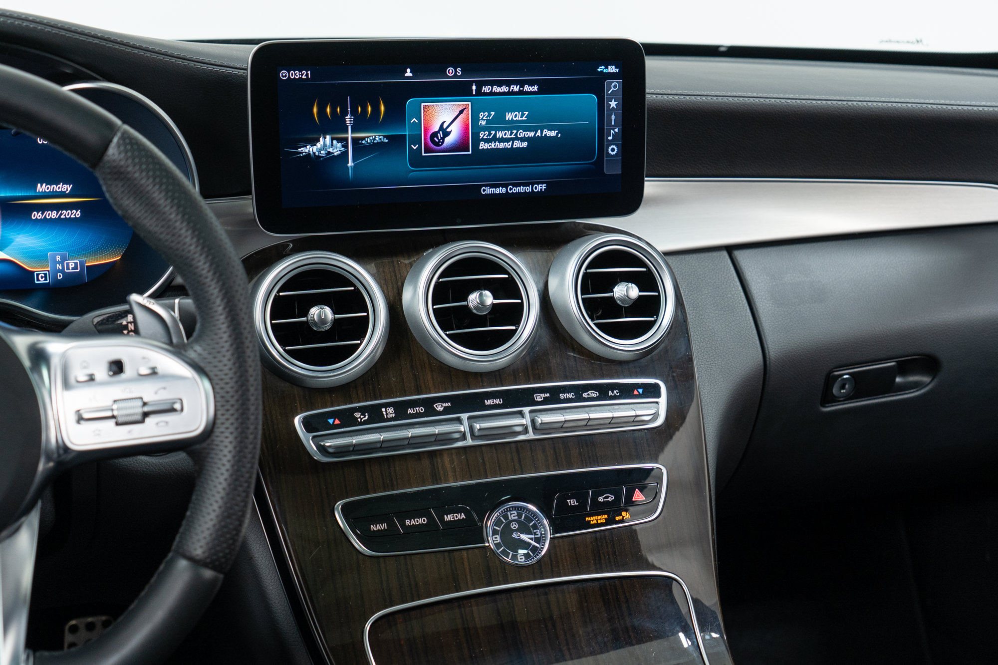Certified 2023 Mercedes-Benz C 43 AMG 4MATIC Coupe image 20