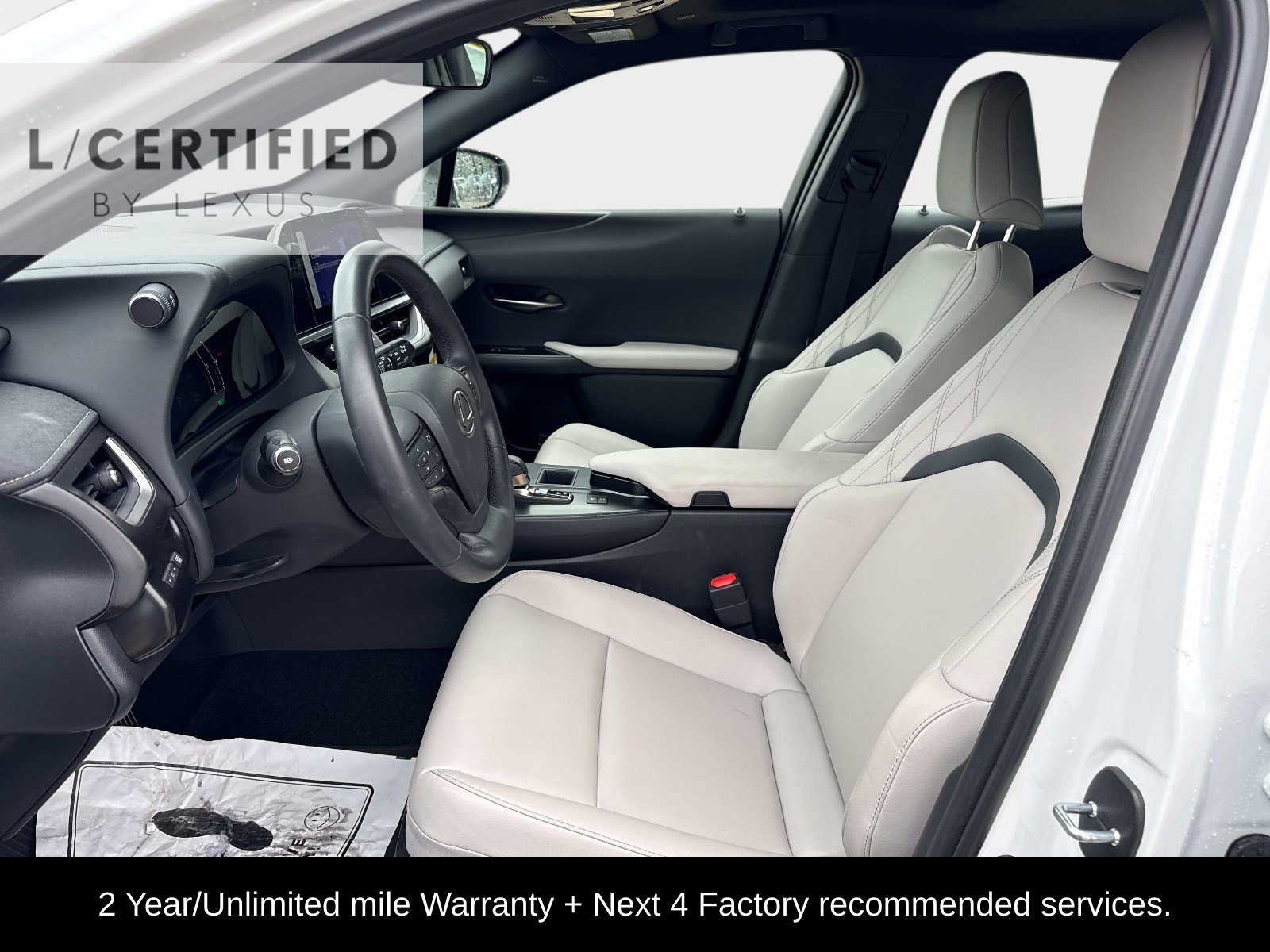 Used 2026 Lexus UX 300h FWD image 17