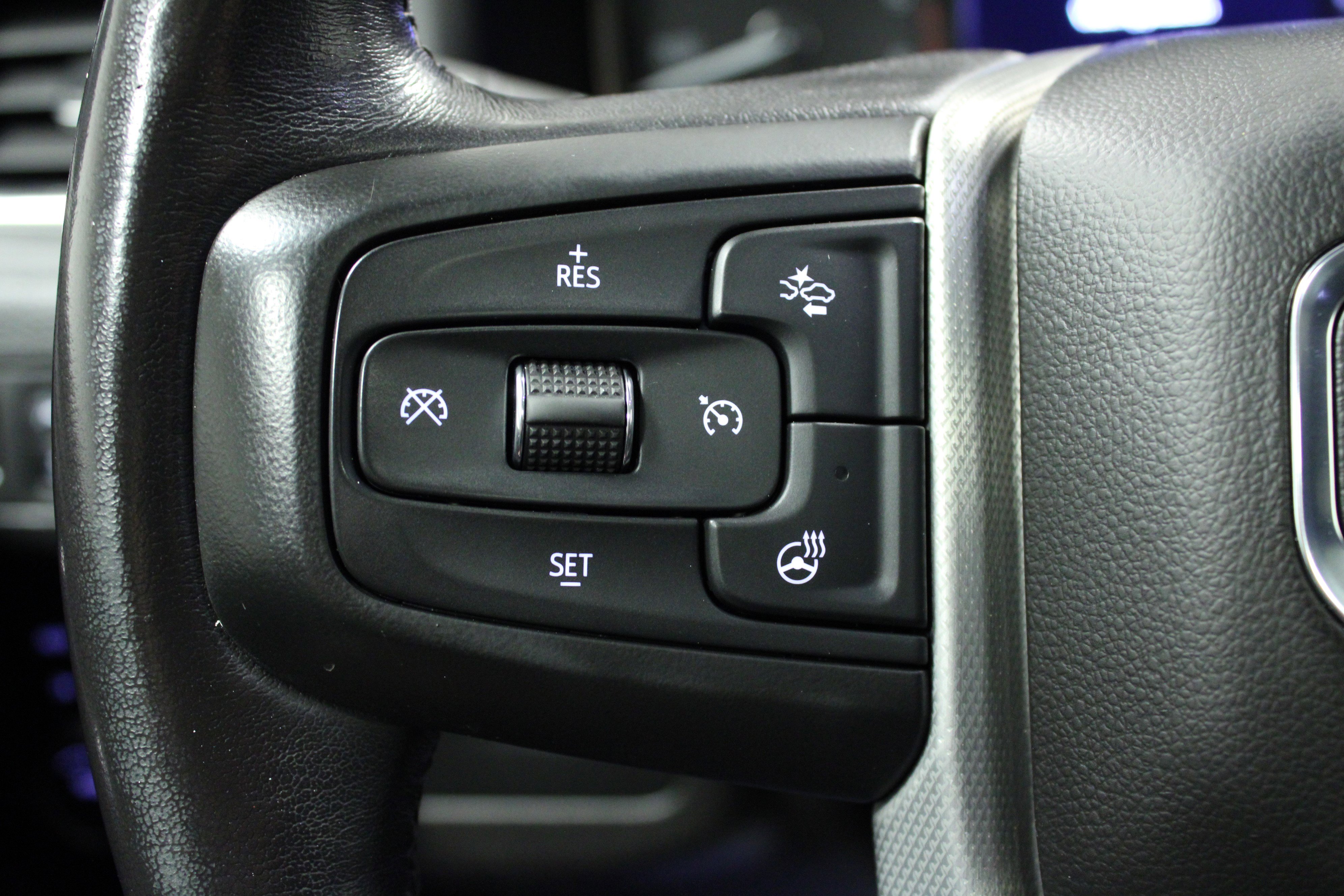 Used 2021 GMC Yukon Denali w/ Denali Premium Package image 21