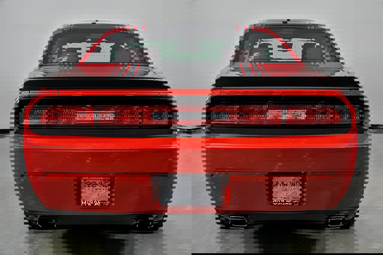 Used 2014 Dodge Challenger R/T image 11