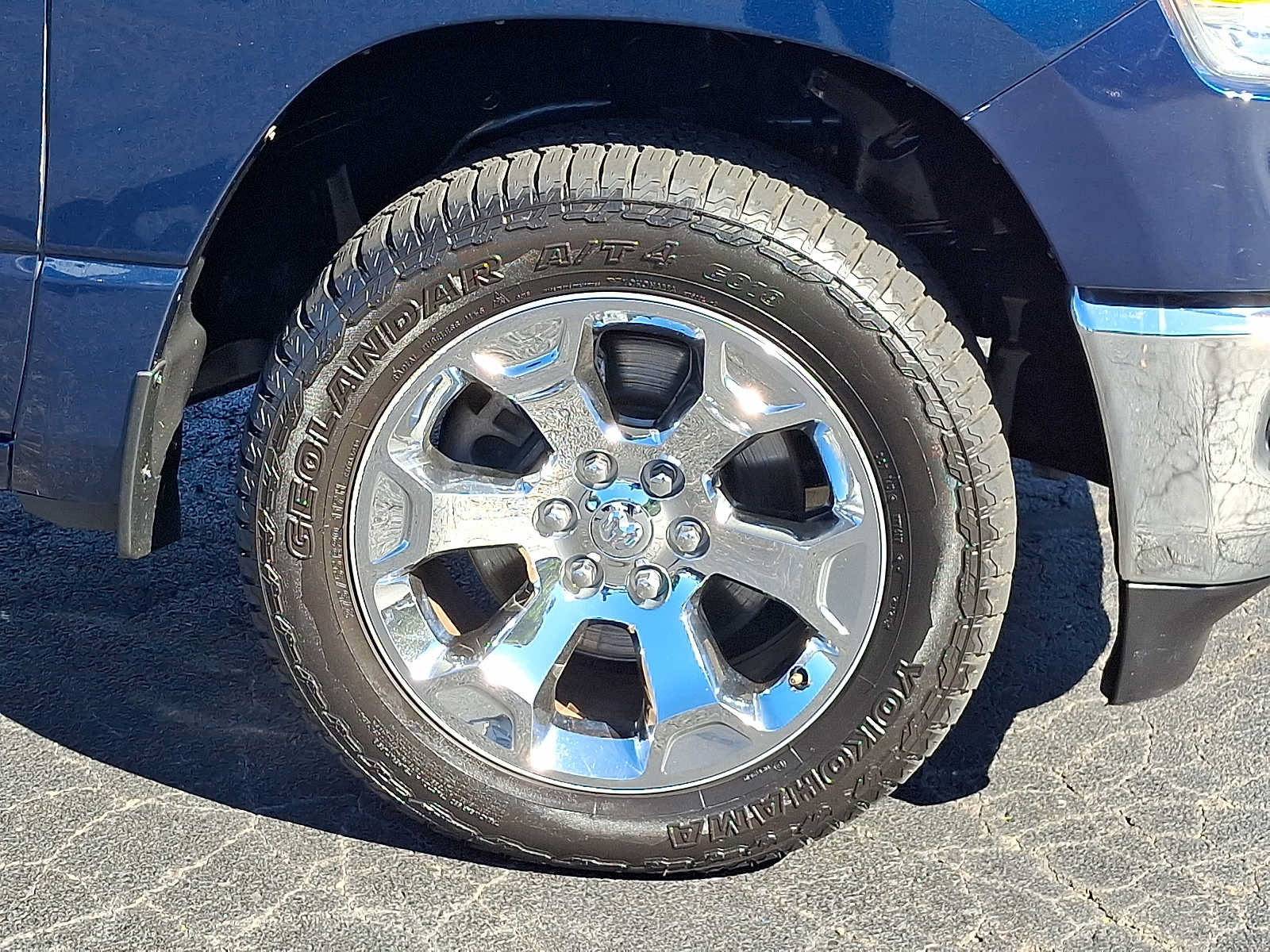 Used 2019 RAM 1500 Big Horn AWD/4WD image 8