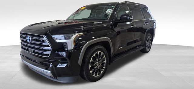 Used 2023 Toyota Sequoia Limited image 1