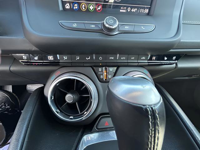 Used 2023 Chevrolet Camaro LT RWD image 13