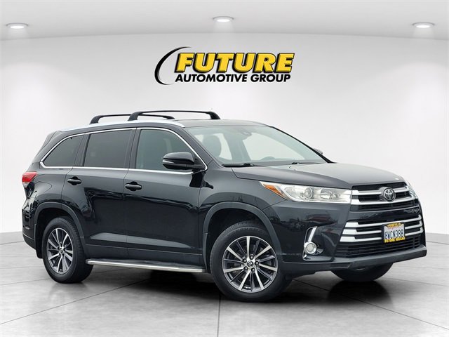 Used 2019 Toyota Highlander XLE