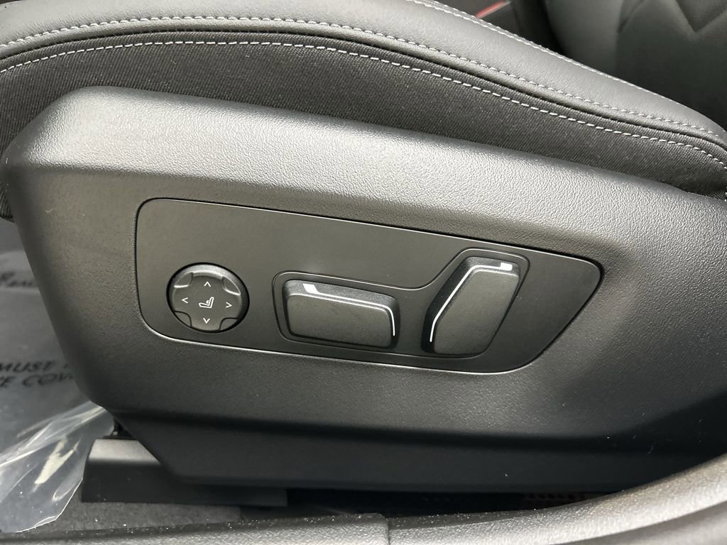 Certified 2025 BMW 530i xDrive image 13