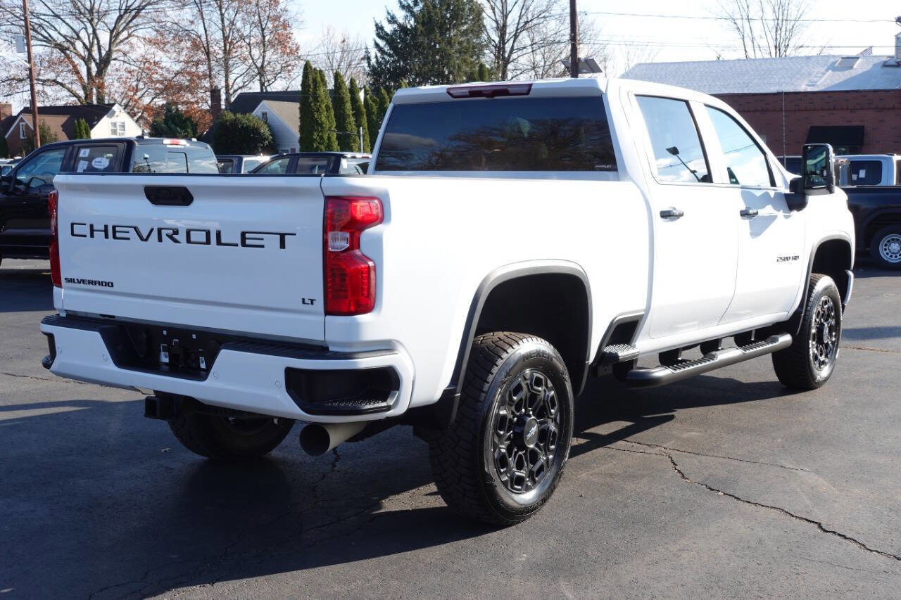 Used 2023 Chevrolet Silverado 2500 LT w/ Z71 Sport Edition image 3