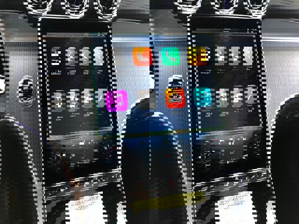 New 2026 Mercedes-Benz GLC 300 4MATIC image 25