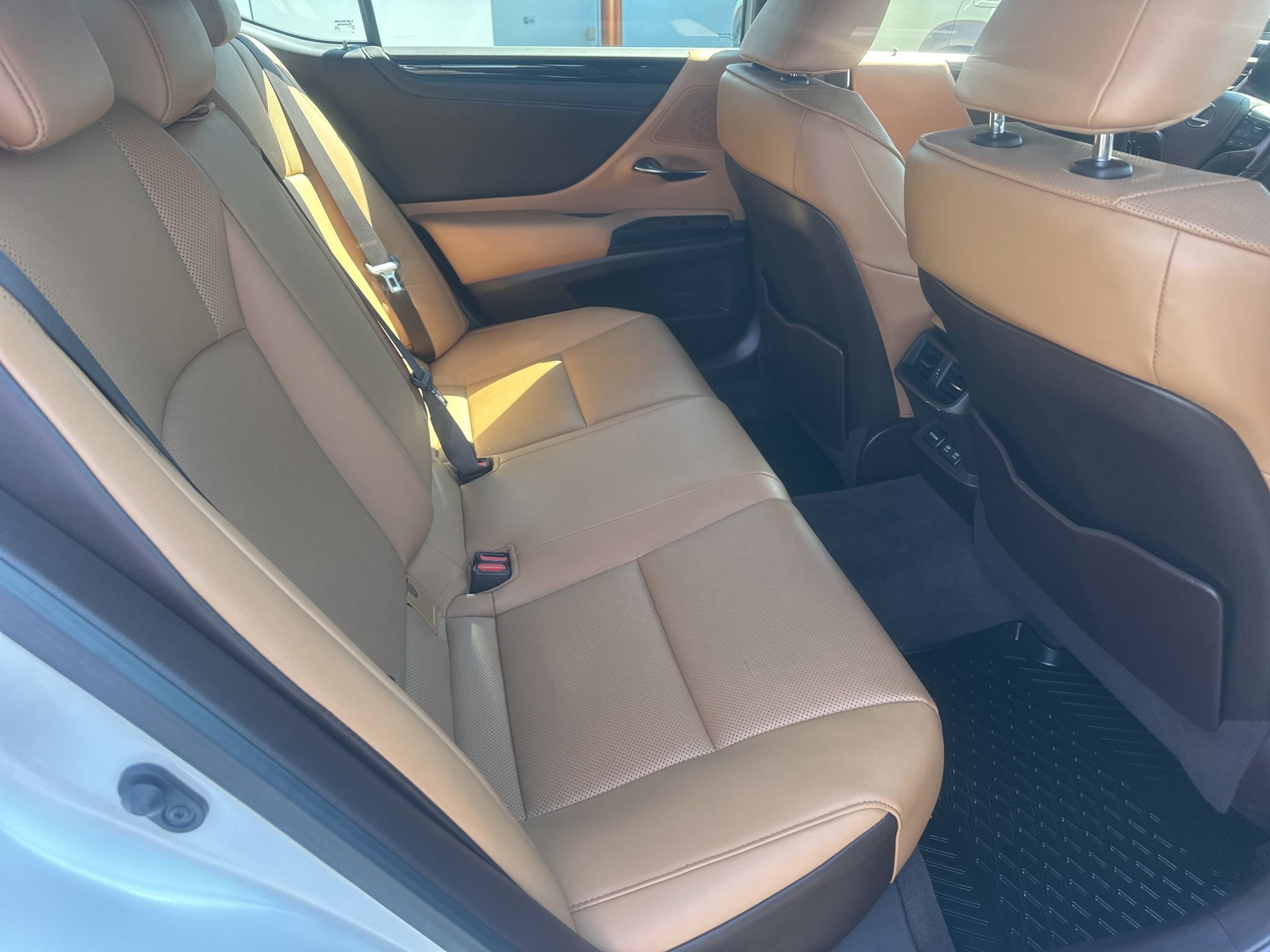 Used 2021 Lexus ES 250 AWD/4WD image 11