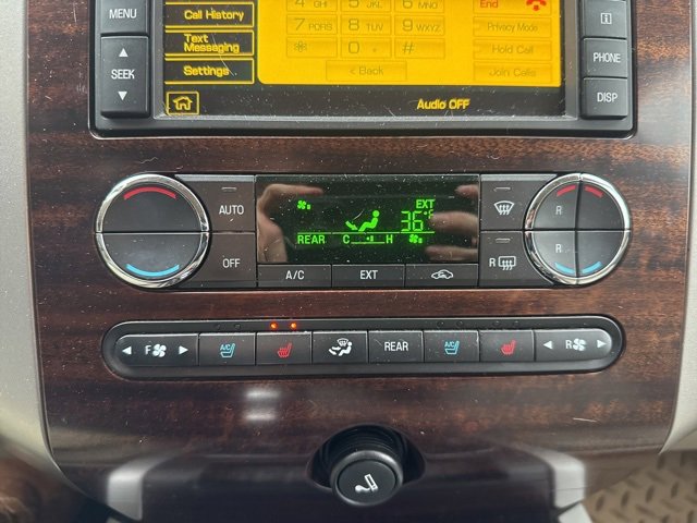 Used 2010 Ford Expedition Limited image 23