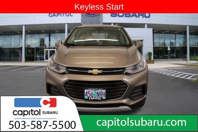 Used 2022 Chevrolet Trax LT w/ LT Convenience Package image 8