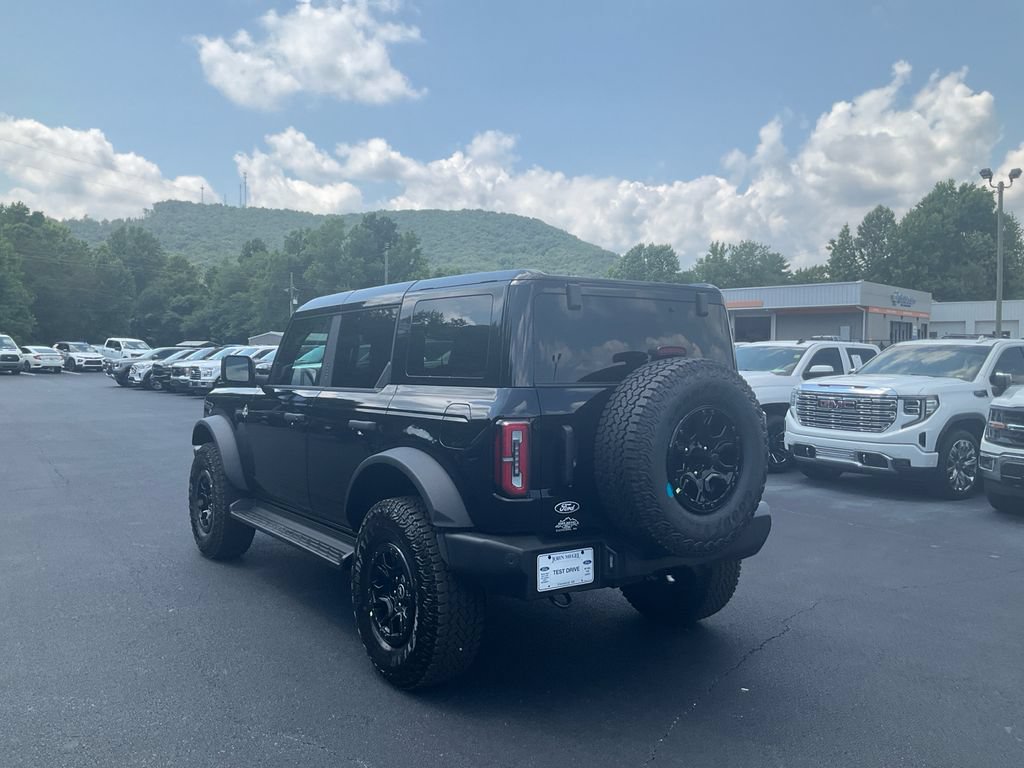 New 2026 Ford Bronco Outer Banks w/ Sasquatch Package AWD/4WD image 7