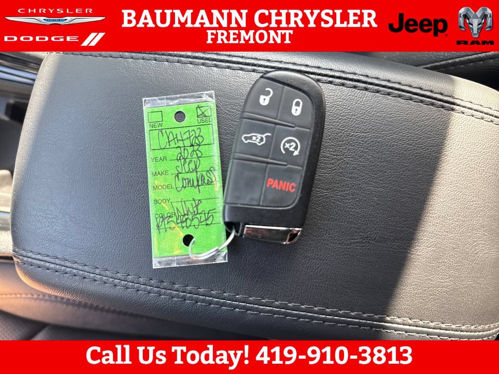 Used 2023 Jeep Compass Limited w/ Elite Group AWD/4WD image 27