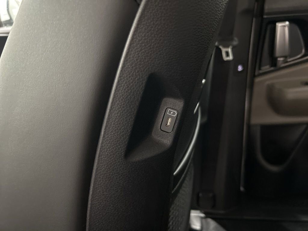 New 2026 Kia Carnival LXS image 27