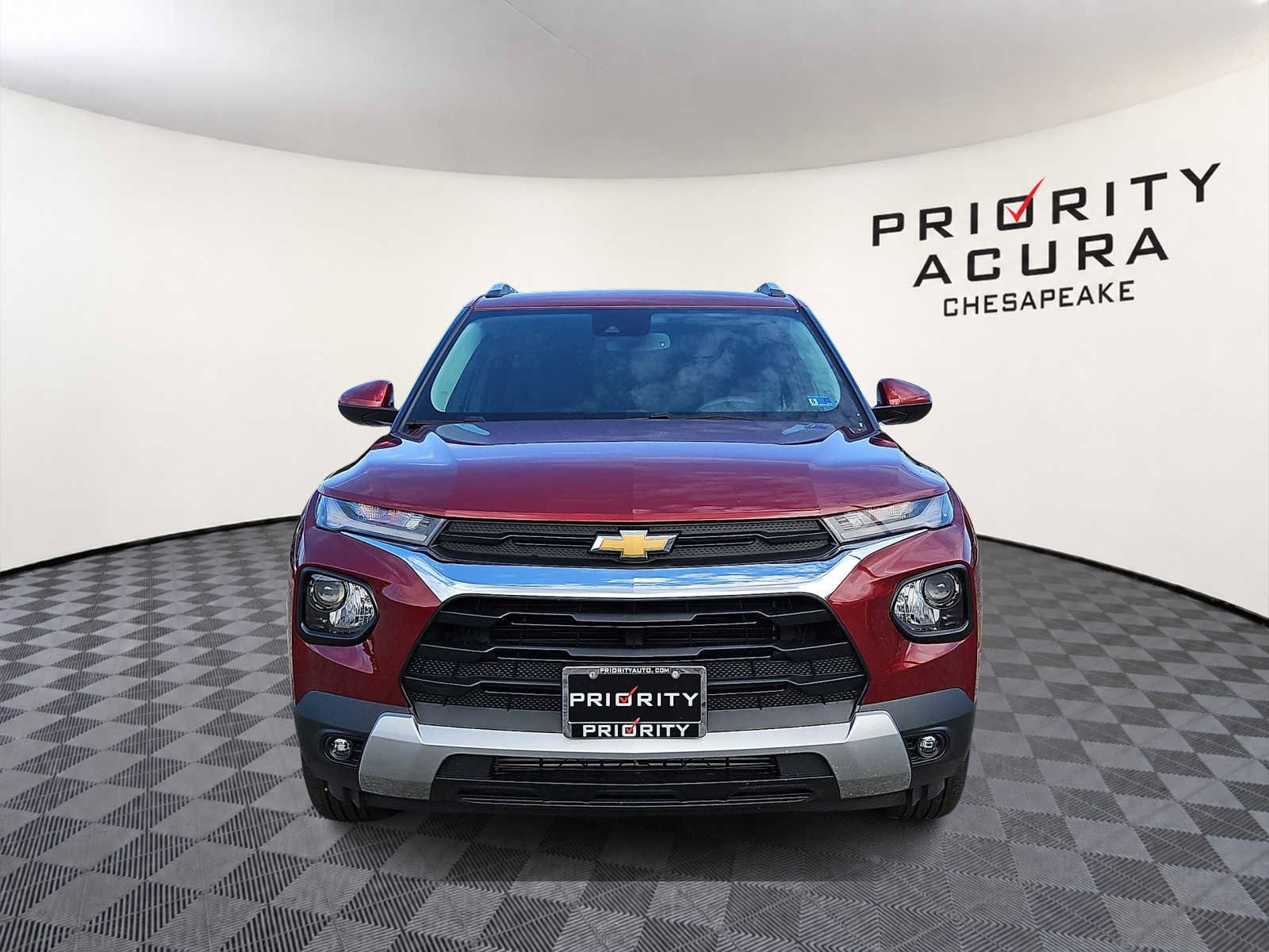 Used 2023 Chevrolet TrailBlazer LT w/ Convenience Package AWD/4WD image 2