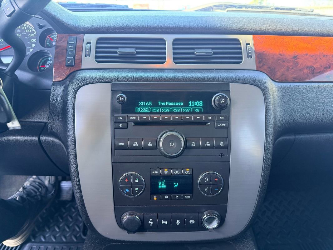 Used 2013 GMC Sierra 3500 SLT w/ SLT Convenience Package image 20