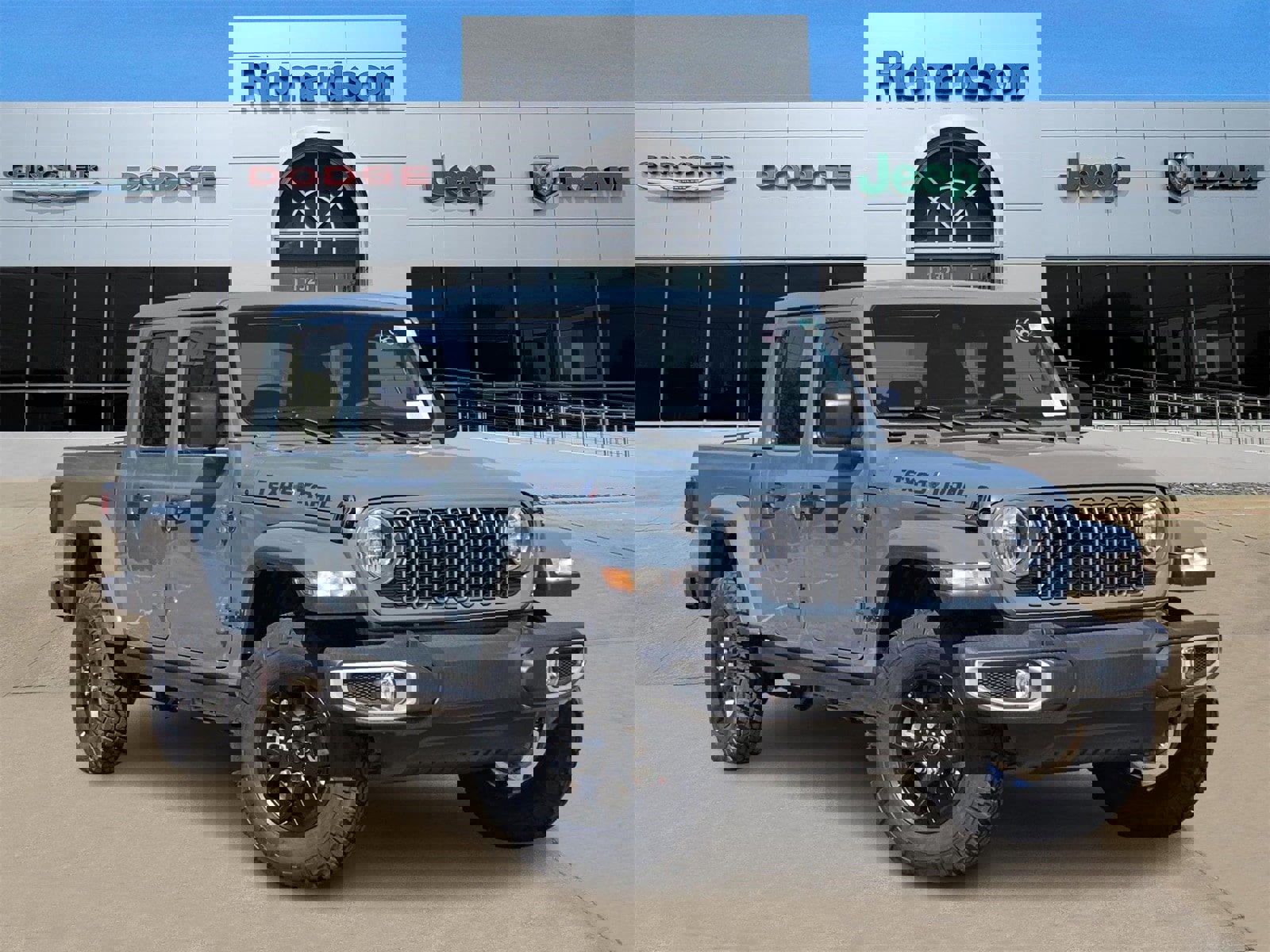 New 2025 Jeep Gladiator Sport
