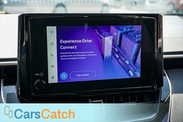 Used 2025 Toyota Corolla LE FWD image 27