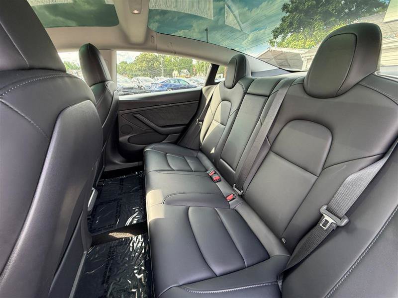 Used 2023 Tesla Model 3 Standard Range RWD image 12