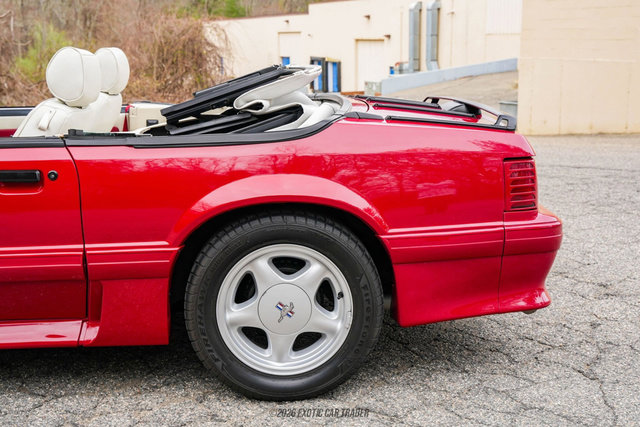 Used 1989 Ford Mustang GT RWD image 5