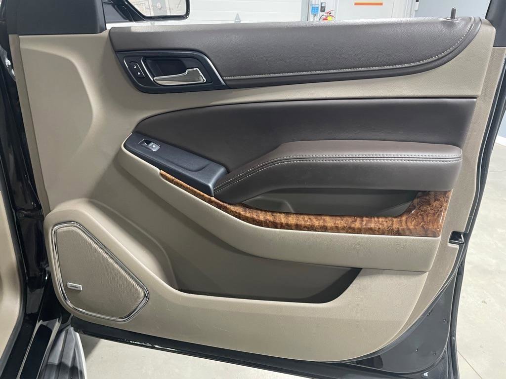 Used 2018 Chevrolet Suburban Premier image 30