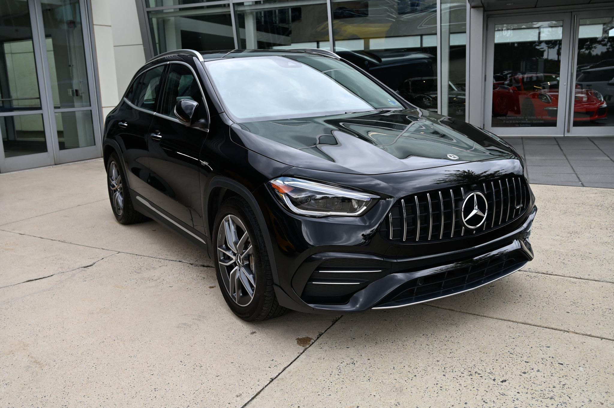 Used 2023 Mercedes-Benz GLA 35 AMG 4MATIC image 3