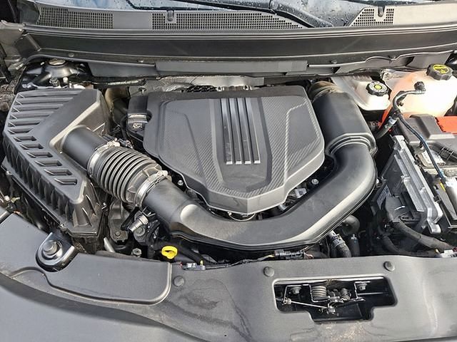 Used 2024 GMC Acadia Elevation image 28