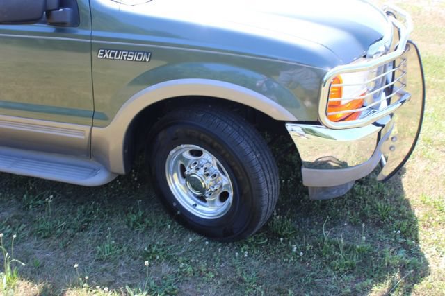 Used 2001 Ford Excursion Limited RWD image 6